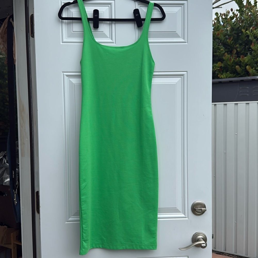 ZARA Green Dress - Sleeveless - Size Medium - NWOT Tank Dress - Sleeveless 💟